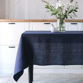 Tissu en lin Lesna bleu foncé